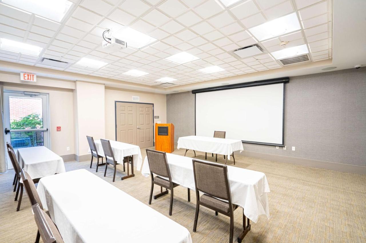 Country Inn & Suites By Radisson, State College Penn State Area , Pa Eksteriør bilde